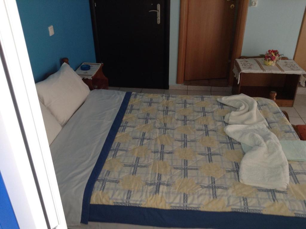 Kostas Rooms Votsi  Quarto foto