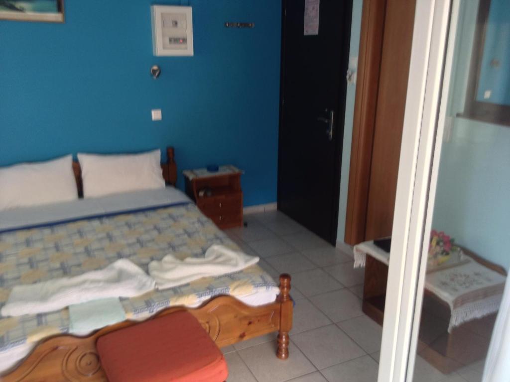 Kostas Rooms Votsi  Quarto foto